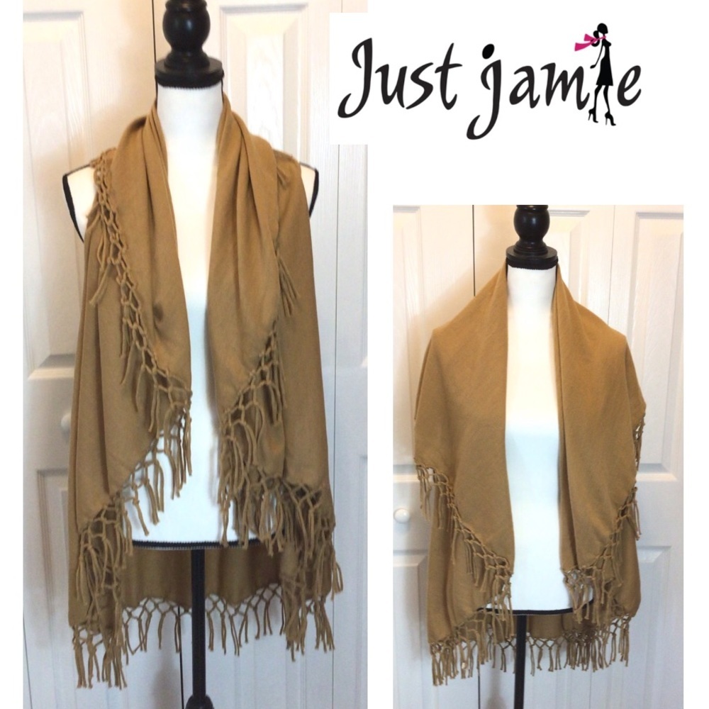 Just Jamie Womens Fall Winter Tan Fringe Shawl Vest Sweater Coverup One Size